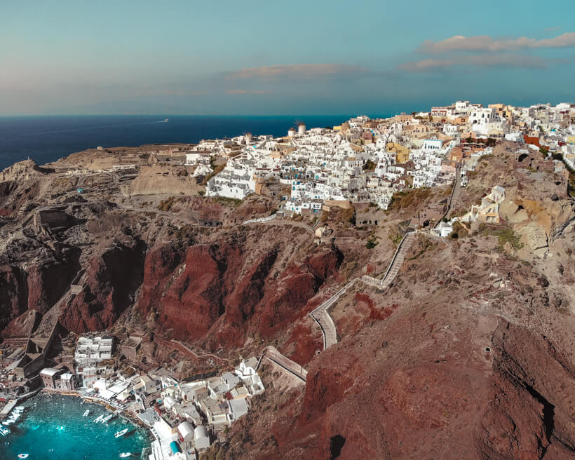 steps down to the Amoudi Bay