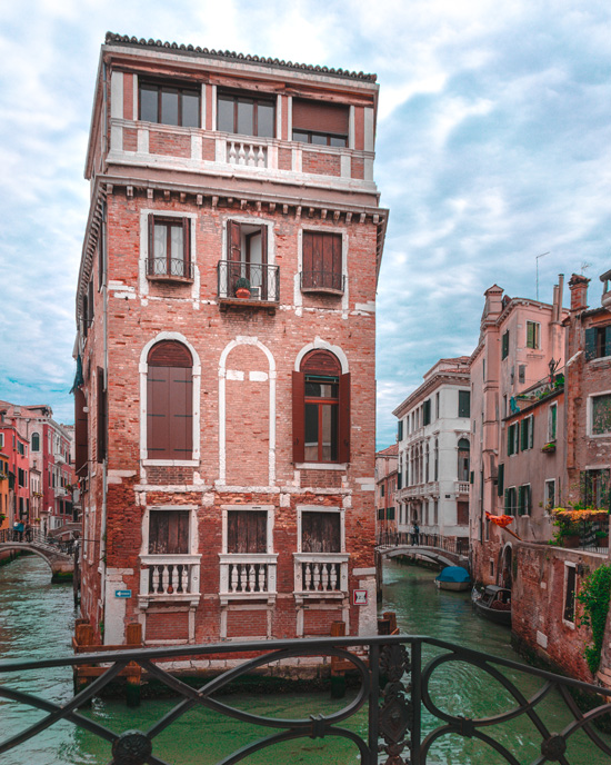Palazzo Tetta in the historic red light district of Venice