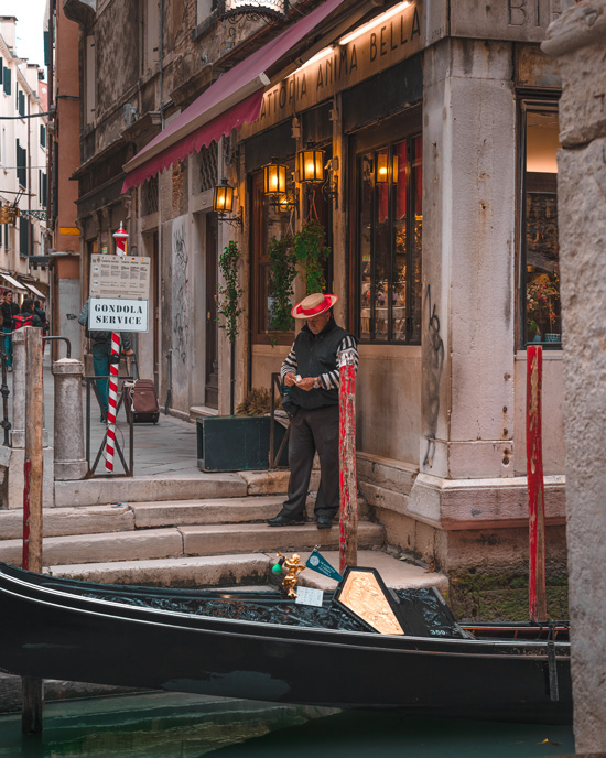 Gondola Service
