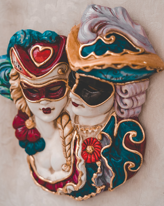 venice glass artwork carnival mask